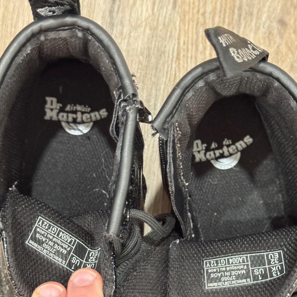 Dr Martens Junior 1460 Lace‎ Up Boots Black Cosmic Glitter AirWair Bouncing US 1 - Picture 8 of 10